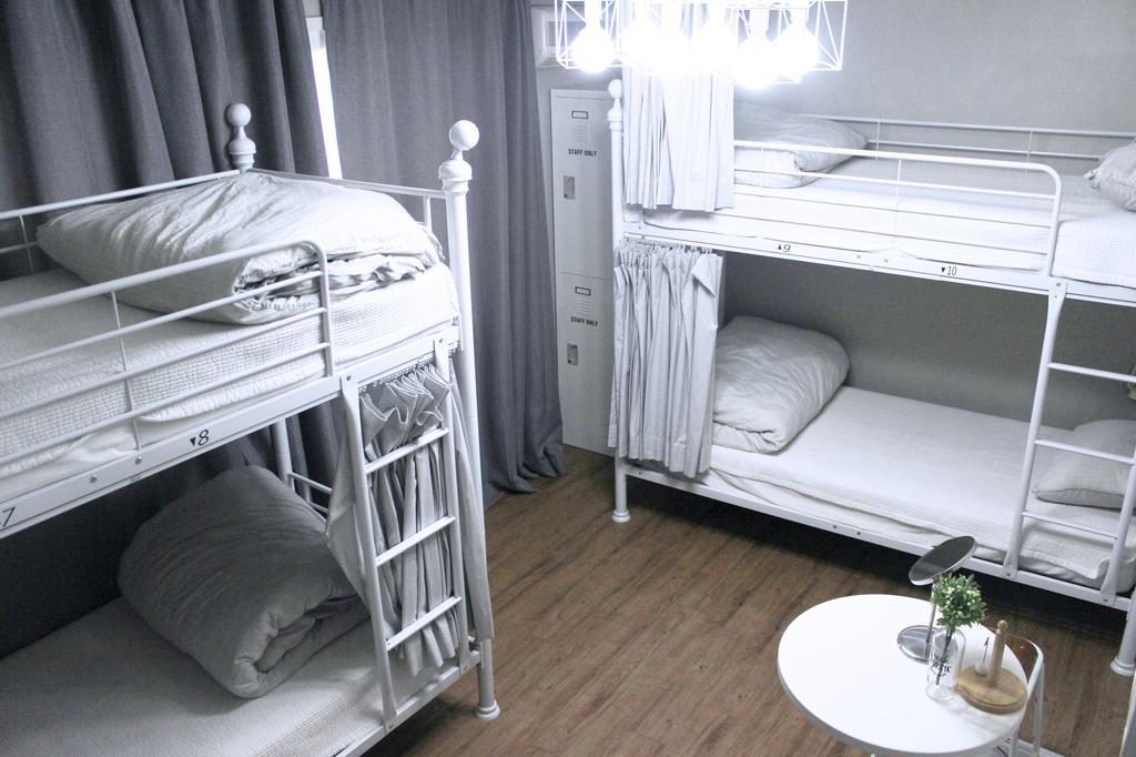 Travel Holic Guesthouse Seoul Exterior photo
