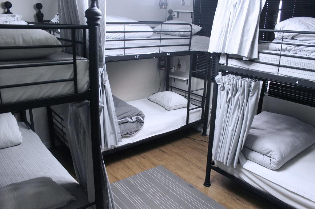Travel Holic Guesthouse Seoul Exterior photo
