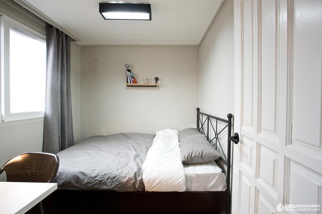 Travel Holic Guesthouse Seoul Exterior photo