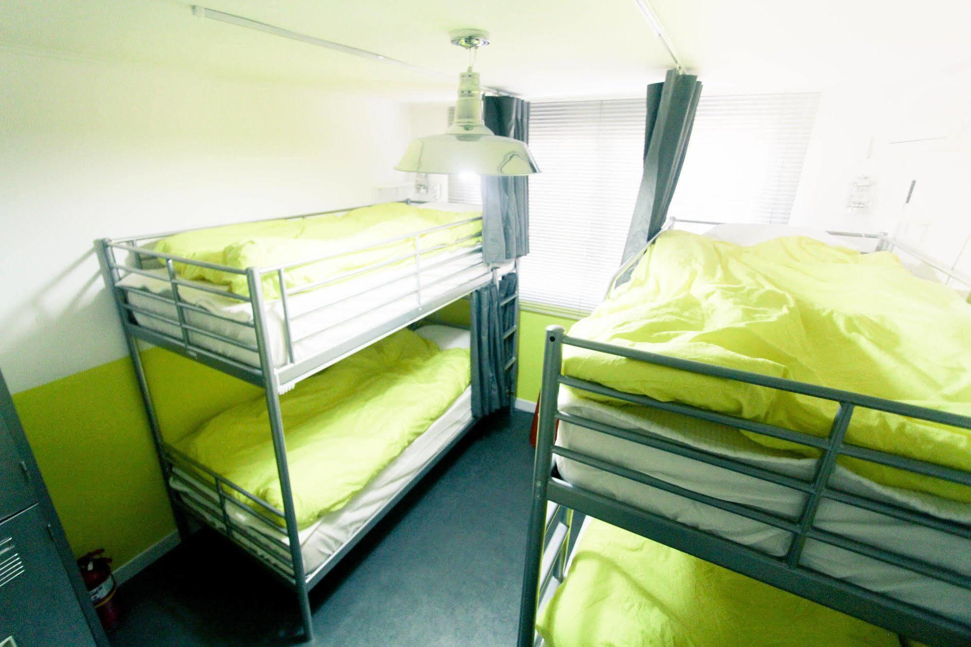 Travel Holic Guesthouse Seoul Exterior photo