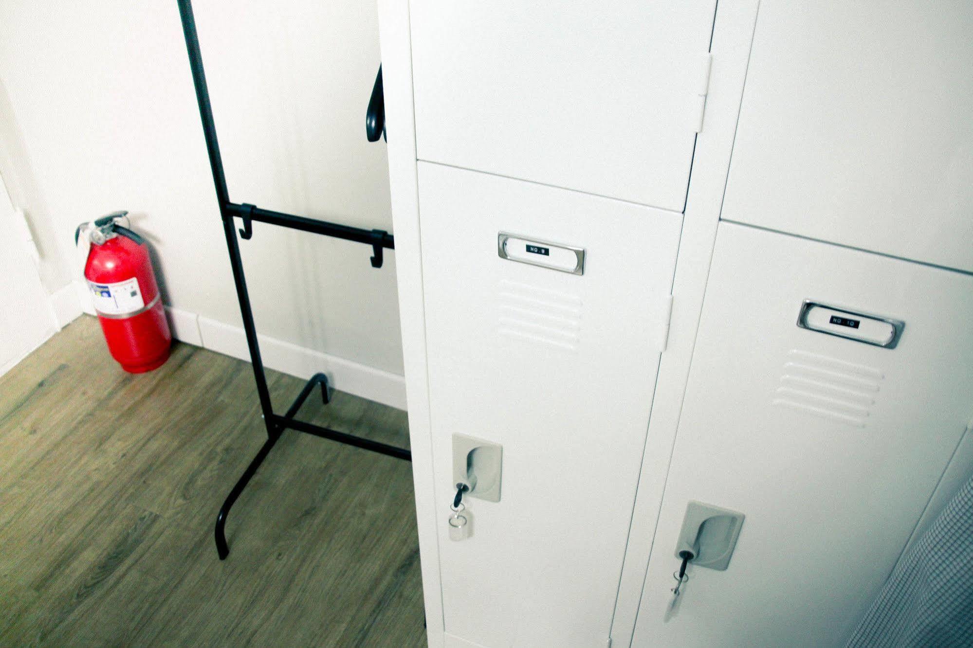 Travel Holic Guesthouse Seoul Exterior photo